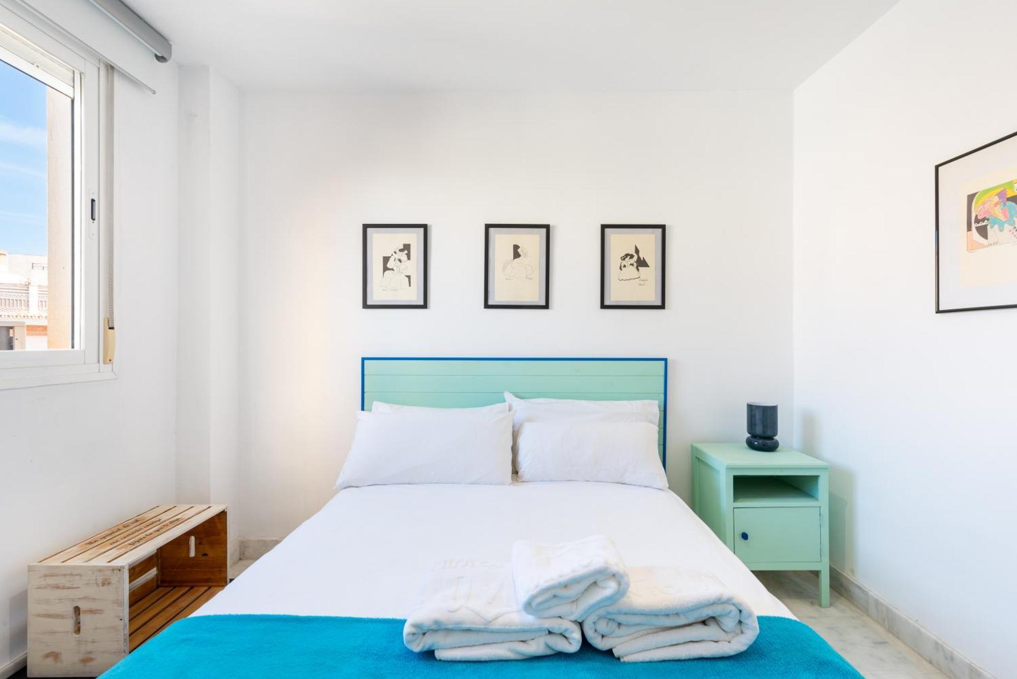Wintowinrentals Quiet Apartment, Good Location, Free Parking Málaga Exteriör bild