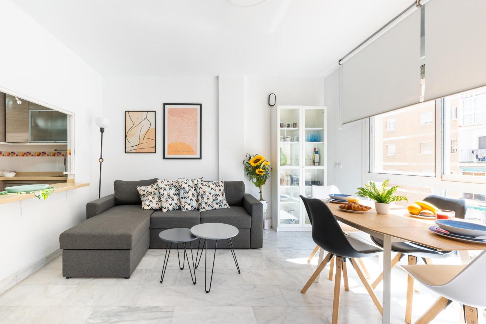 Wintowinrentals Quiet Apartment, Good Location, Free Parking Málaga Exteriör bild