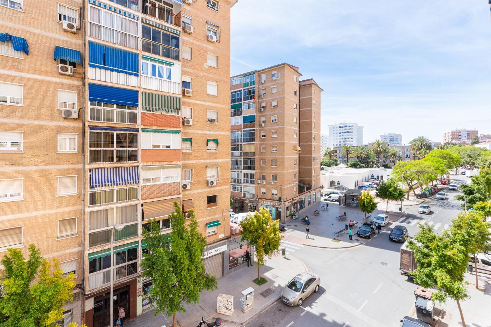Wintowinrentals Quiet Apartment, Good Location, Free Parking Málaga Exteriör bild