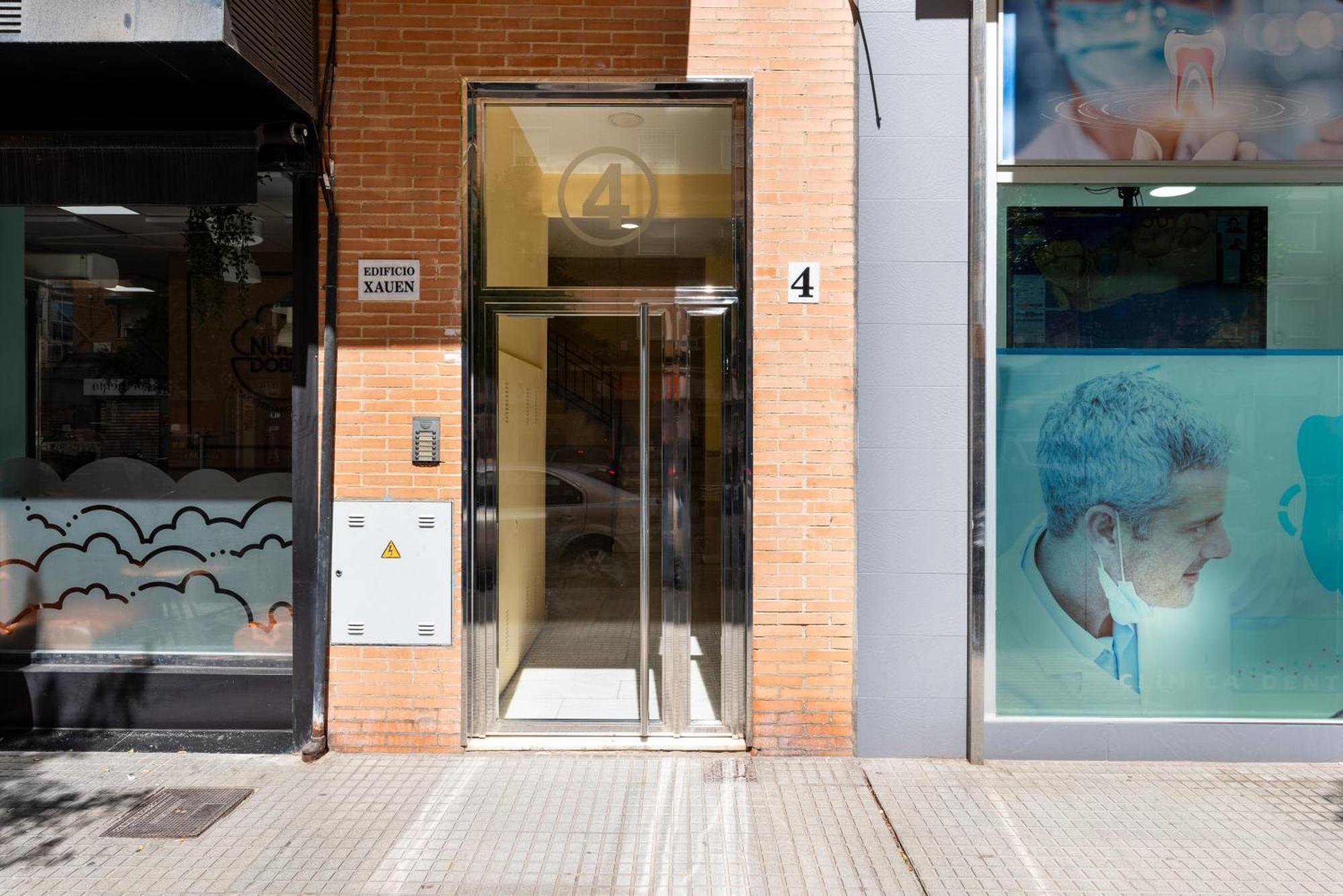 Wintowinrentals Quiet Apartment, Good Location, Free Parking Málaga Exteriör bild