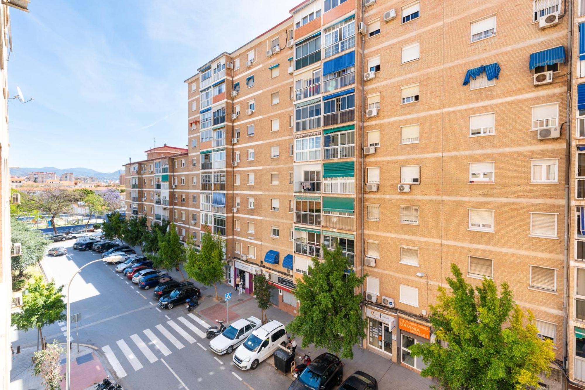 Wintowinrentals Quiet Apartment, Good Location, Free Parking Málaga Exteriör bild
